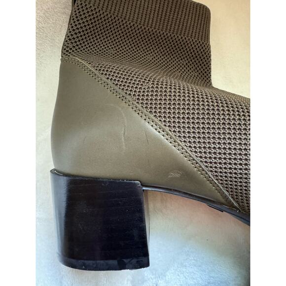 Everlane Green Stretchy Knit Heeled Boots Women's 8 - Picture 3 of 7